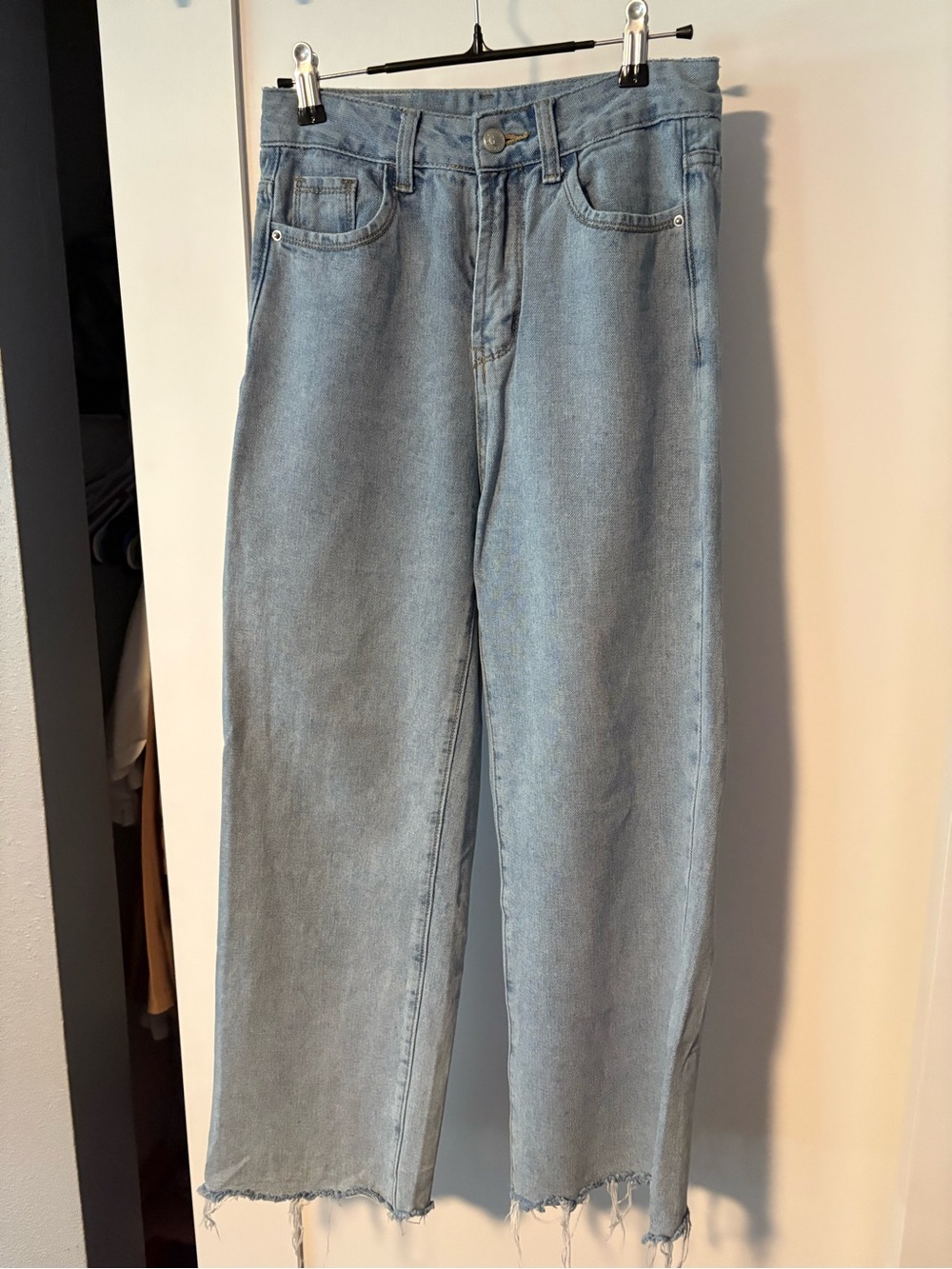 Princess Polly Wide Leg Raw Hem Jeans Light Wash Denim XXS US 2 - Picture 2 of 7